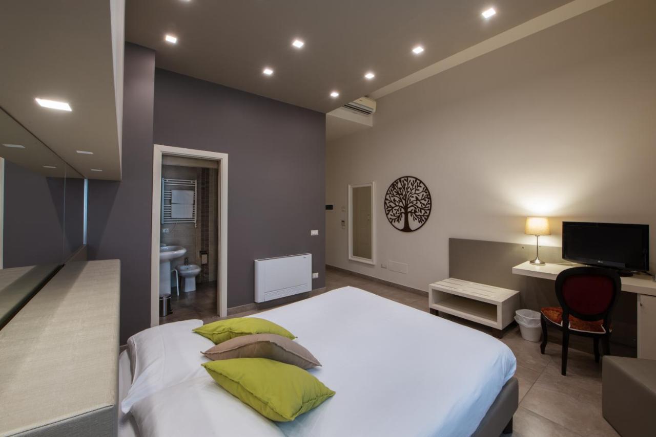 B&B Palazzo Paciotti Trani Esterno foto