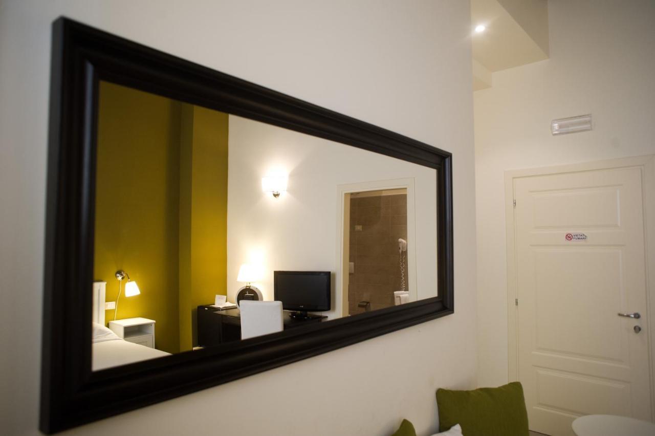 B&B Palazzo Paciotti Trani Esterno foto
